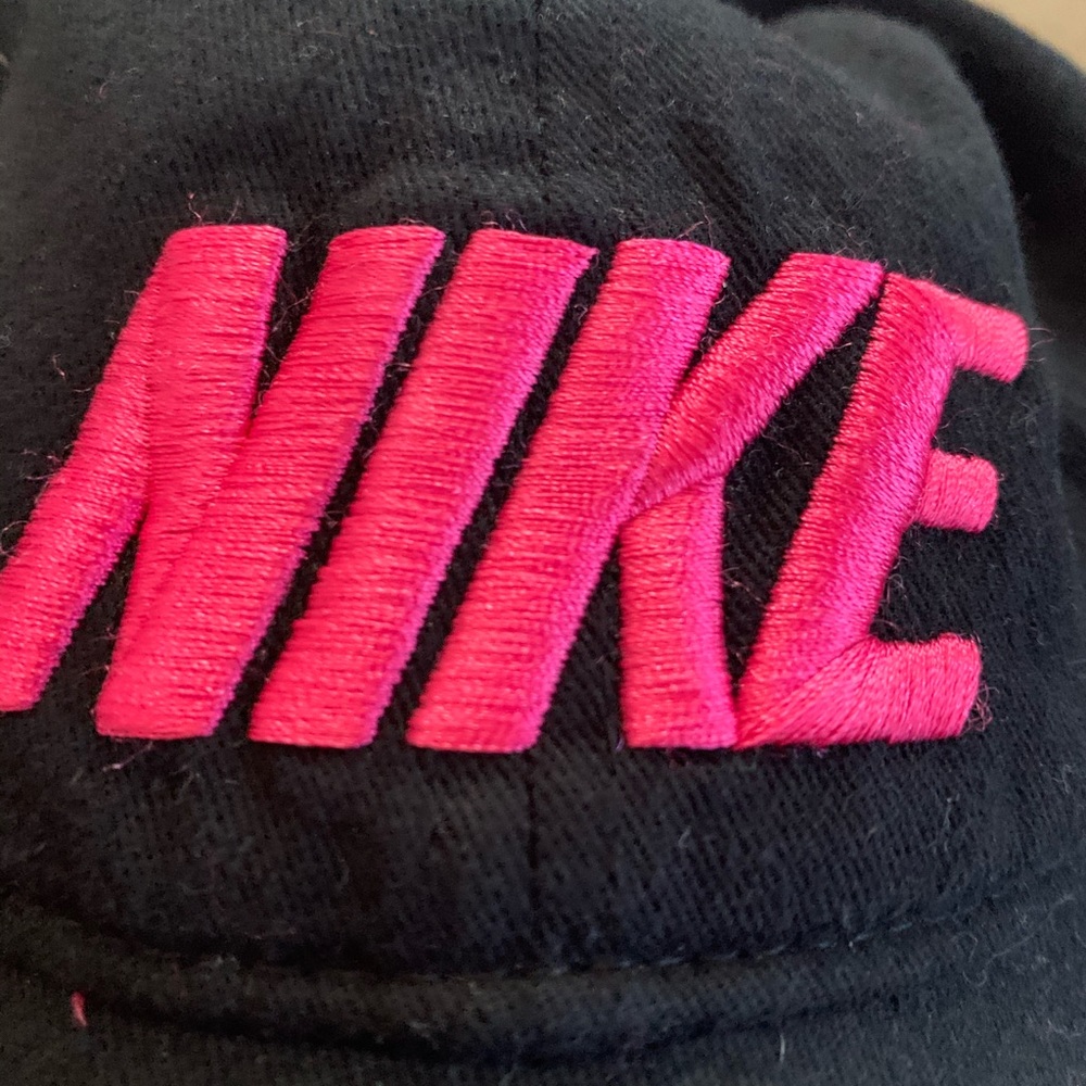 Infant Nike hat - Picture 4 of 4